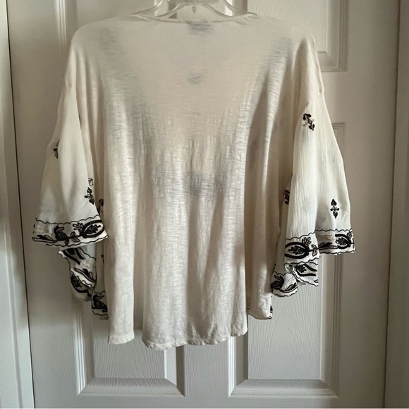 Lucky Brand Women’s Boho Embroidered Flare Sleeve Lace Up  Top S - Picture 10 of 14
